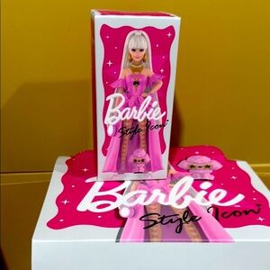 Pop Mart Barbie Style Icon Secret Figure collectibles (One per order) Blind Box